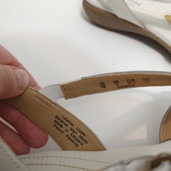 🌹Naturalizer N5 Comfort White Leather Sandals Size 7 - Picture 5 of 7
